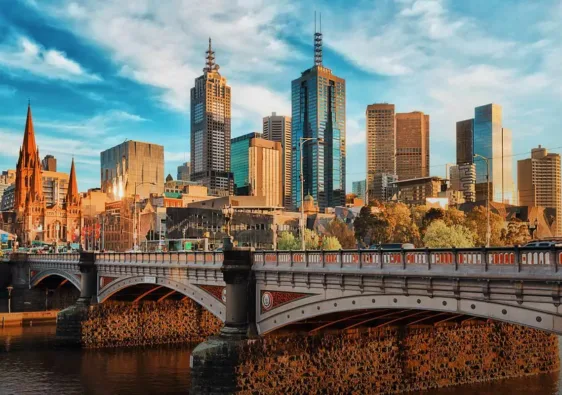 Melbourne Like a Local: Adventures in Australia’s Coolest City - Image of Melbournes Yarra River Bridge with Skyline